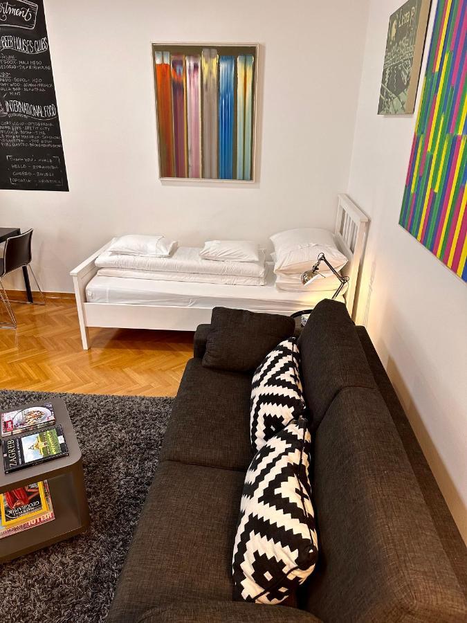 Apartments Mango Downtown Загреб Екстериор снимка